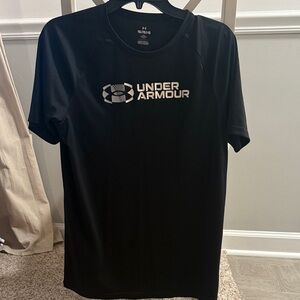Under Armour Boys Black Short Sleeve Tee